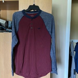 Hollister Men’s Henley